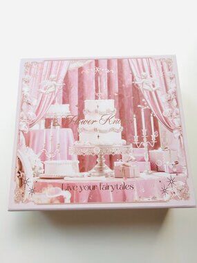 3940 FLOWER KNOWS MAKEUP BUNDLE SET WITH GIFT BOX INCLUDED